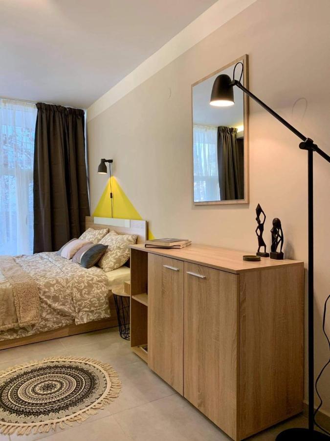 Center Deluxe Studio Салоники Экстерьер фото
