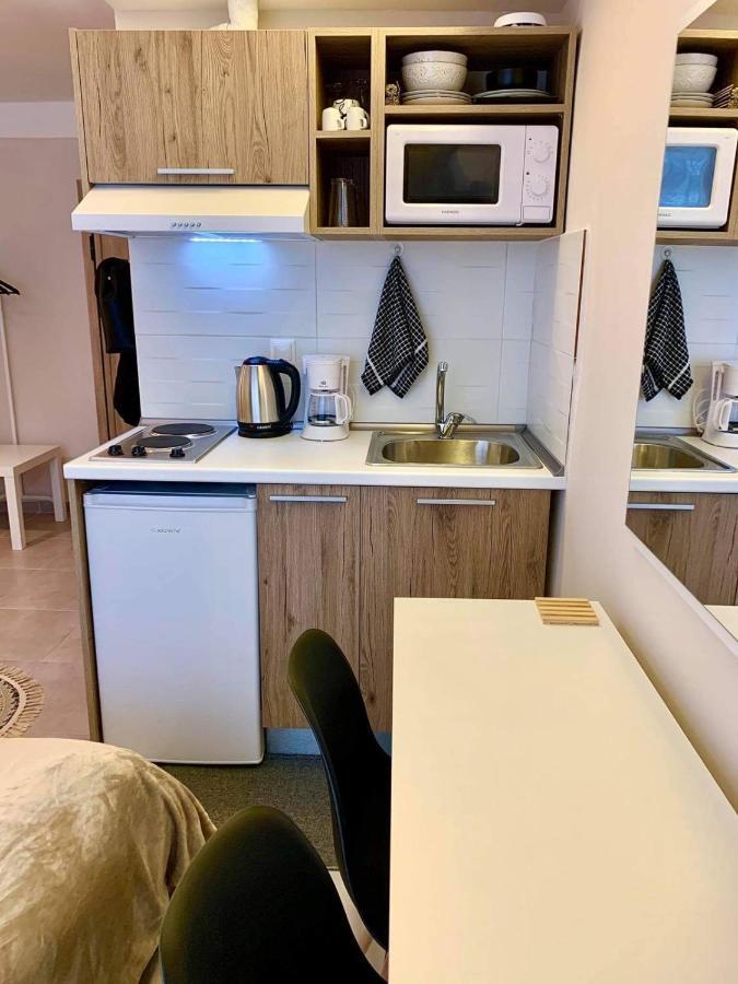 Center Deluxe Studio Салоники Экстерьер фото