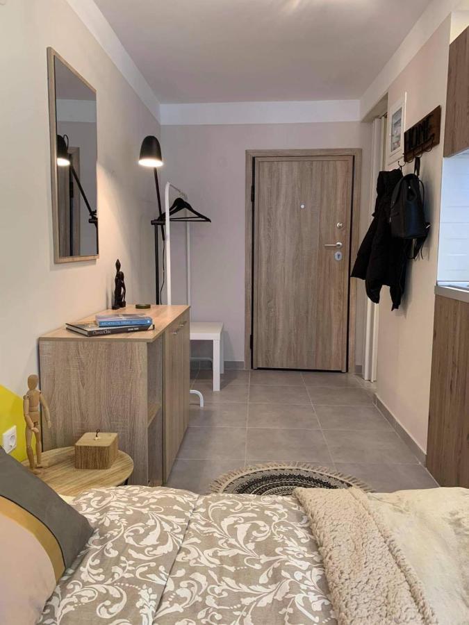 Center Deluxe Studio Салоники Экстерьер фото